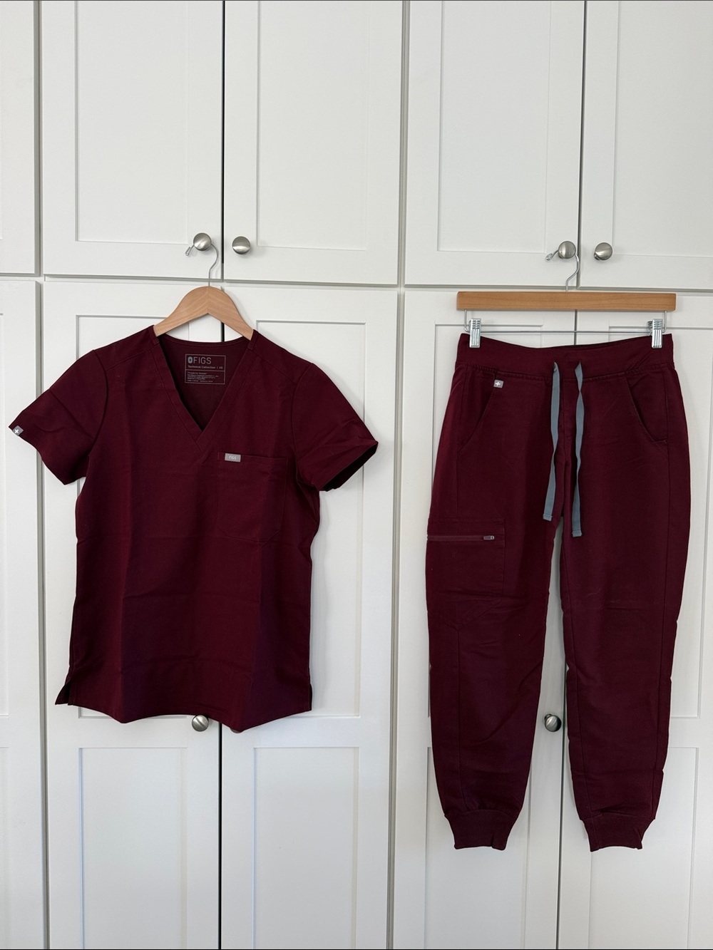 Figs Burgundy Scrub Set - Top & Jogger Pants